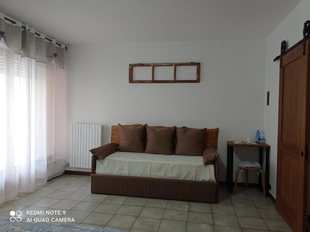 Il Giardino Segreto Apartamento Beura Exterior foto